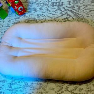 SnuggleMe Organic Baby Lounger in Pink